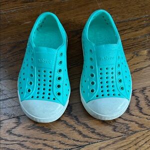 Native Jefferson Keep It Lite Toddler Size 6 Turquoise